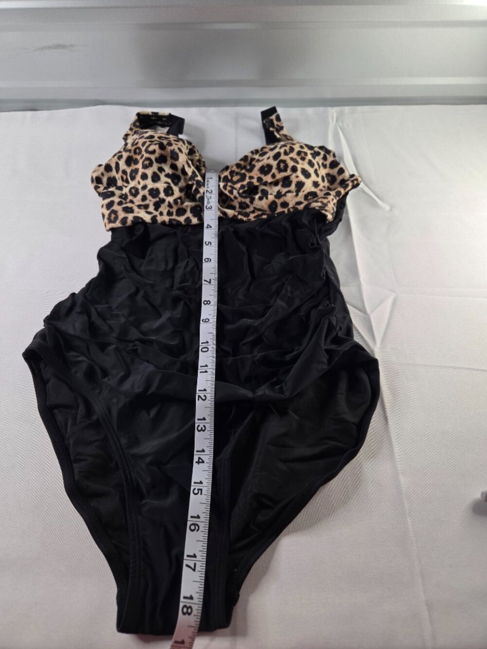 Eomenie One Piece Swimsuit Size Small Leopard Print Swimsuit New in Package - Picture 4 of 5